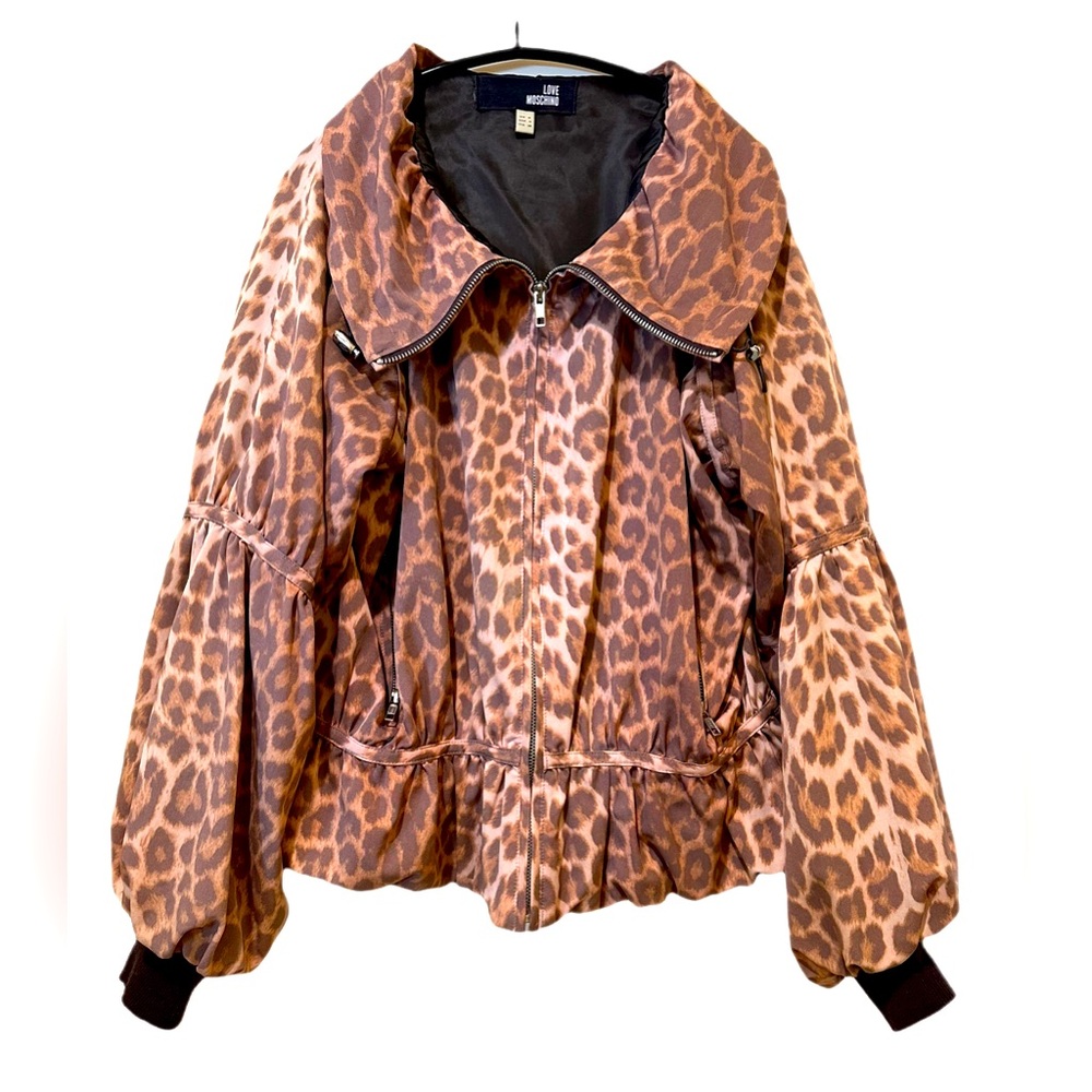 LOVE MOSCHINO Leopard Animal Leopard Print  Puffy Sleeve Rain Style Jacket NWOT
